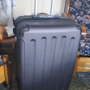 Maleta de Viaje 23 Kg Gris Carbón / Marca M10 / Nueva Grande - Img 57973669