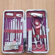 KIT DE MANICURA Y PEDICURA PREMIUM 12 PCS - Img 55980736