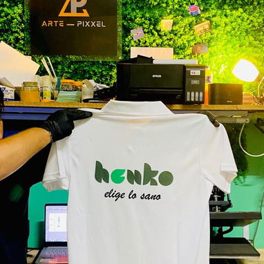 Pullovers Personalizados con Logo – Sublimación, Vinilo y Transfer - 8/10