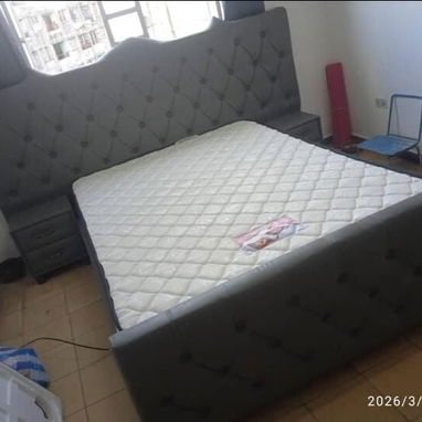 Cama Tapizada con Mesitas Lista para Entregar. - Img 119207746