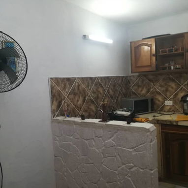 🪶 Apartamento con Terraza y Piscina – Vedado, Plaza de la Revolución - Img 118870364