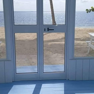 Venta de propiedad en primera línea en la playa - Img 107858539