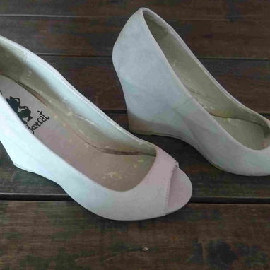 Zapatos de Vestir Color Beige marca FootCat. No: 36. De uso - Img 87370868