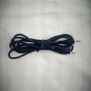 Cable de Audio Stereo (1.5 mts). Miniplug a Miniplug - Img 52105980