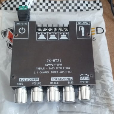 Vendo clase D de 50-50-100, Bluetooth y Aux - Img 127668007