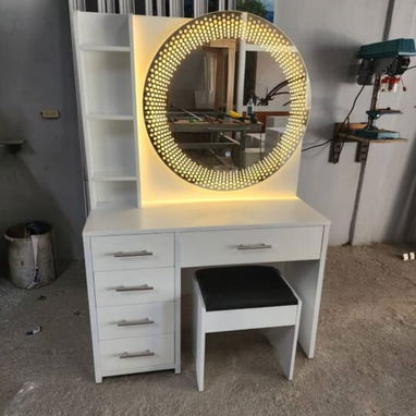 Vanitis - 3/10