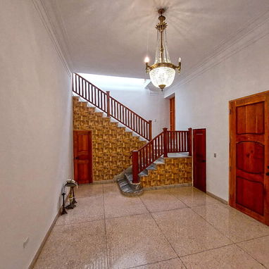 Venta Casa+piscina+jacuzzi+6cuartos+Superficie 600m2🔥 - 8/10