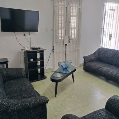 Rento hermoso apartamento en el vedado todas las condiciones - Img 125836954