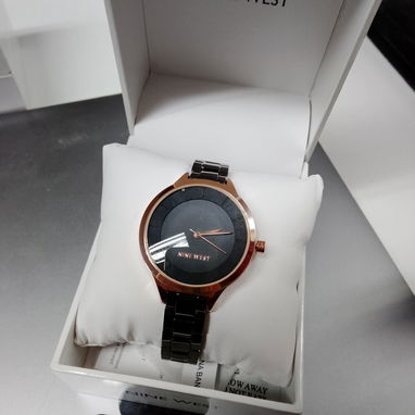Reloj de mujer - Img 123765253