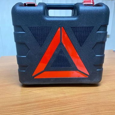 GATO ELÉCTRICO 3 EN 1 CON COMPRESOR DE AIRE (12V) Y LLAVE DE IMPACTO - 9/10