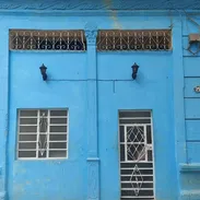 Casa en Habana Vieja 4 cuartos dos baños - Img 57297925