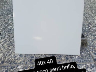 Azulejos importados blancos 33x55 - Img 65829016