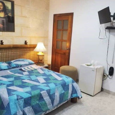 🏠 Alquiler de casa con piscina en el Vedado, La Habana - Img 116334237