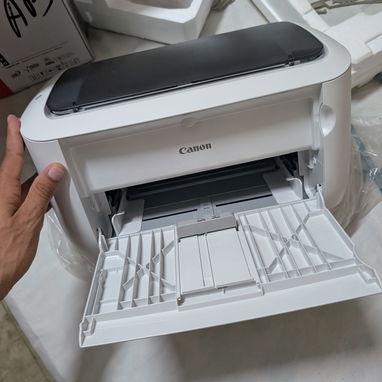 Impresora Canon de poco uso, 150 USD - 4/6