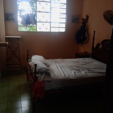 APARTAMENTO INTERIOR EN UN 1er PISO EN SANTO SUÁREZ  CERCA DE LA CALLE MAYIA Y JUAN DELGADO , MIPIMES , HELADERÍAS Y OTR - 5/5