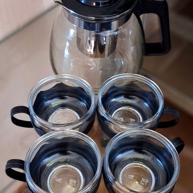 SET DE TETERA CON 4 TAZAS - 4/7