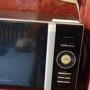 Lavadora automática al vapor y microondas - 2/2