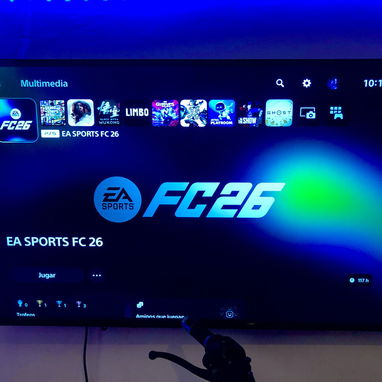 PS5 Slim 1TB + 2 Mandos + Base de Carga con Enfriamiento + Juegos - Img 121947557