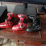 PS4 Slim con 2 mandos. Todo al 100% con sus cables y sello de fabrica. - Img 58145784