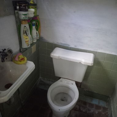 Vendo Apartamento en Lawton. Interior. Primer piso. Se vende con refrigerador, multi mueble con tv de 42 pulgadas SMT y - Img 124055271