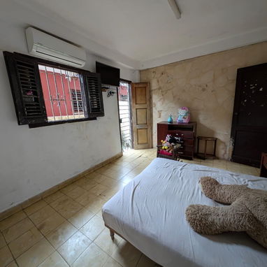 Apartamento en Versalles, La Lisa, consta de: sala - comedor, cocina, baño, 1 cuarto y patio de servicio y portal  Ademá - Img 123058851