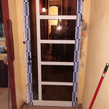 Puertas reticuladas de aluminio - Img 117248000