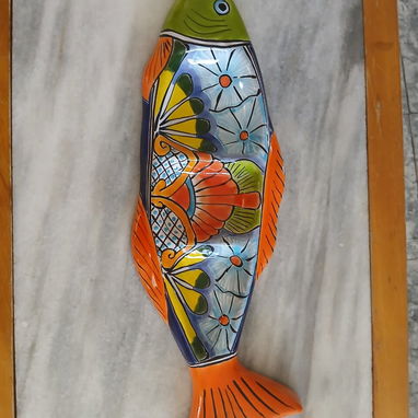 BANDEJAS PARA APERITIVOS EN FORMA DE PEZ. CERAMICA ESMALTADA MEXICANA. 3 CAVIDADES. PERFECTO ESTADO. - 2/2