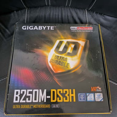 🧩 ¡EN VENTA! Kit Gigabyte B250 + G4920 + 4Gb DDR4 tel.5266I337 - Img 115879073