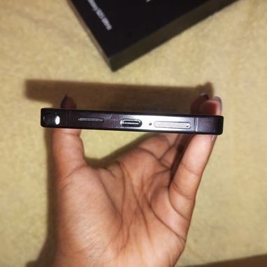 CLON Samsung S25 ultra - 9/10