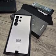 Si quieres un teléfono de calidad y con 0 detalles es este, Samsung S25 Ultra  • en Caja • - Img 55736994