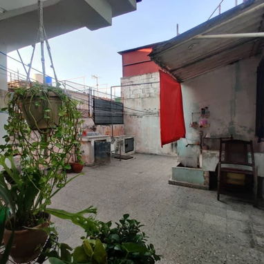 Biplanta en bajos en Ave 41 cerca de 60 con 3/4 y 2 baños en Playa !!! - Img 116616769