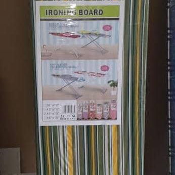 🧺 Tabla de Planchar con Soporte para Plancha — 45 USD - 6/8