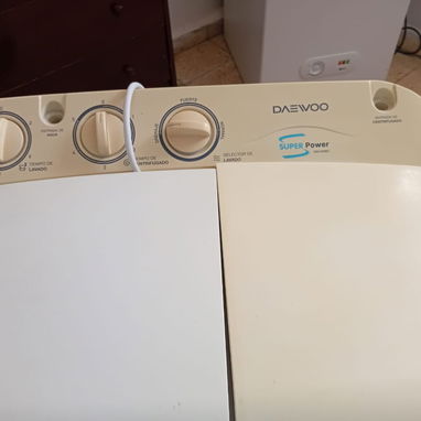 Lavadora semiautomática de uso - 2/2
