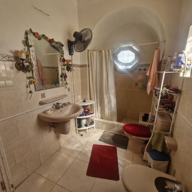 Casa de 4 cuartos en Lawton, Diez de Octubre - 10/10