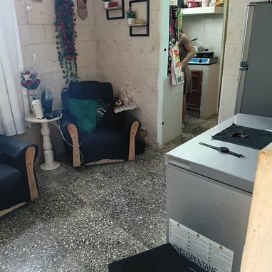 $8500usd En venta casa biplanta  totalmente independiente en Guanabacoa  Corralfalso.. a 1 cuadra del Palacio, - 8/10