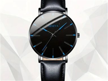 Reloj elegante para hombre - Img main-image