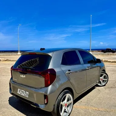 Kia Pikanto 2025 Nuevo 2500km caminado - Img 122911101