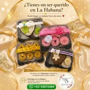 🎁 Dulces personalizados (minidonas mini donas, torticas, brownies, trufas y cupcake) + flores artesanales 53072444. - Img 57641759