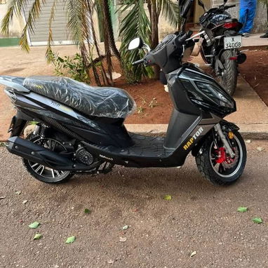 MOTO AUTOMATICA BUCATTI RAPTOR - 3/4