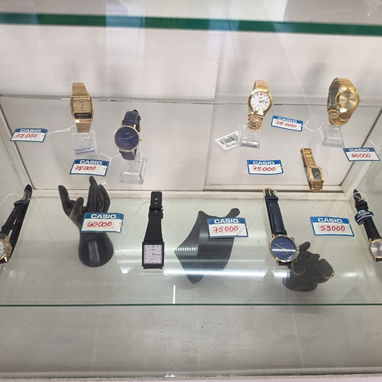 Anillos, cadenas, relojes y argollas de excelente calidad - 2/2
