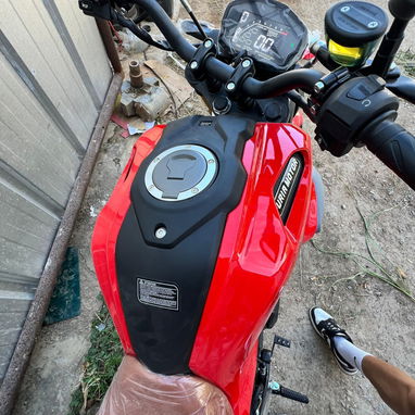 MOTO DEPORTIVA DE COMBUSTIÓN FURIA PRO DE 250 CC y autonomía DE 30 KM/h 🏍️ - 2/10