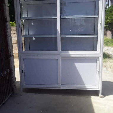 Estante para negocios - 7/10
