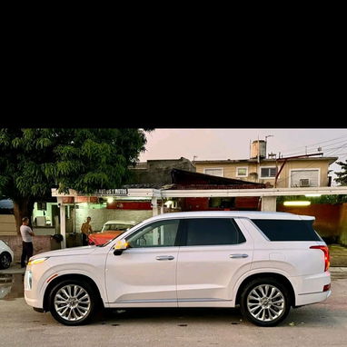 Autos De Rentas - 2/5