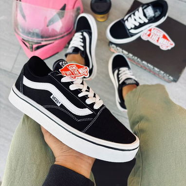Tenis d muy buena calidad en nuestra tienda - 3/10