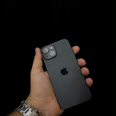 iPhone 15 - 2/4