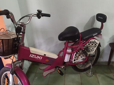 Vendo bicicleta electrica Izuki como nueva en 750 usd - Img main-image-45245957