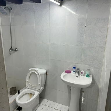 Casa en venta en centro habana - Img 127626329