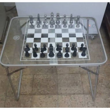 Venta de mesa de tablero de ajedrez o damas en aluminio - Img 123169298