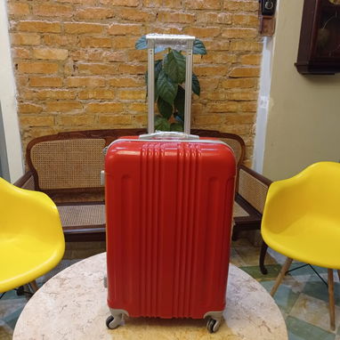 VENDO MALETAS DE VIAJE, VARIOS MODELOS Y TAMAÑOS 52425349 - Img 119321909