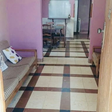 Casa independiente con garaje y negocio. Calle B en Lawton. 3/4, 2 baños. Tel. 52703482 - Img 104444595
